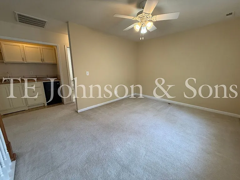 108 Greenway St — Photo 35