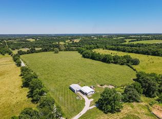 1022 Green Valley Rd, Clever, MO 65631