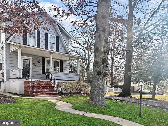 2nd image of 151 Sanford Ave