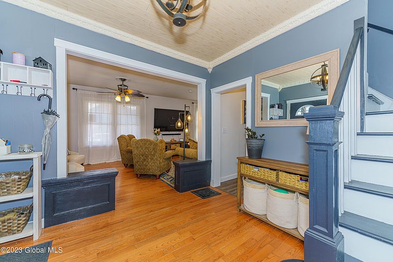 5th image of 45 Sacandaga Road