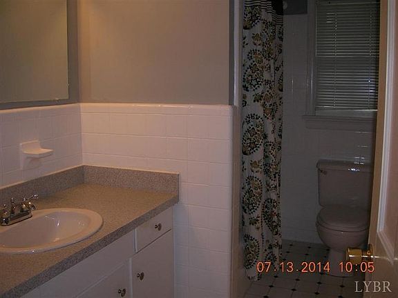 4th image of 2721 Farmington Pl