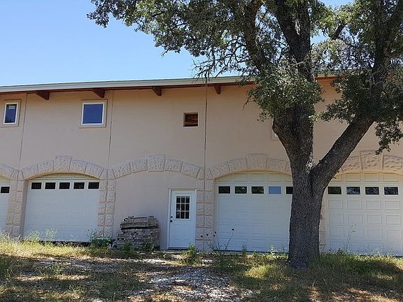 3rd image of 311 West Ln