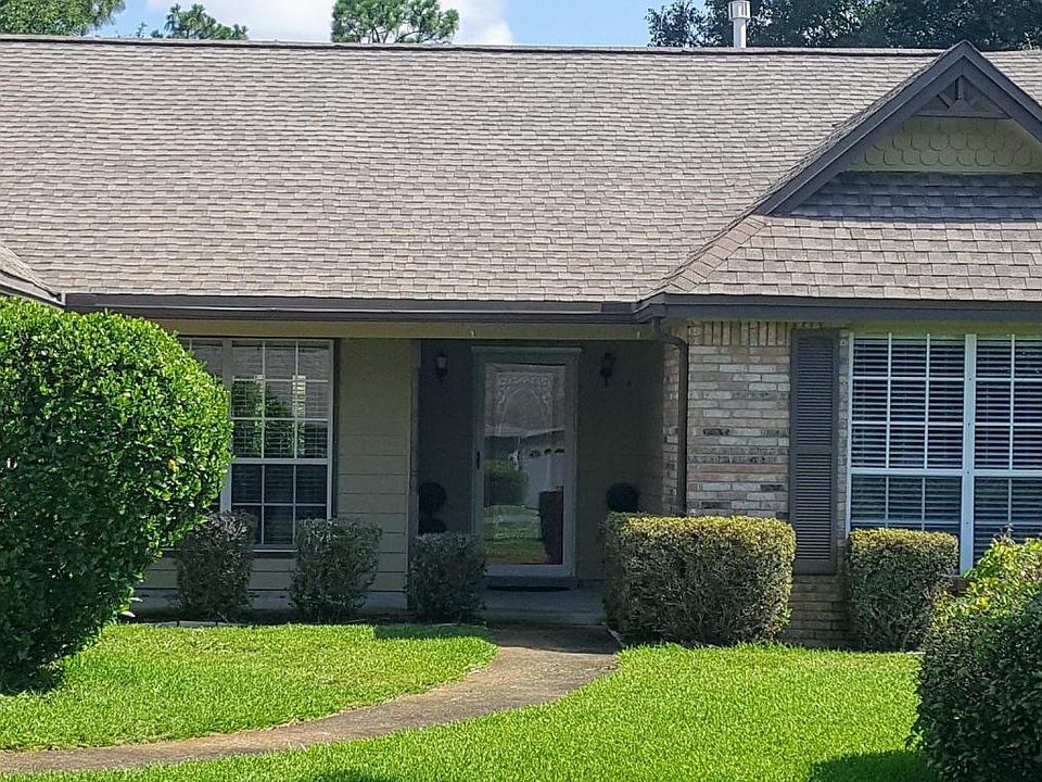1st image of 502 E Timberlake Dr