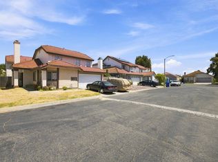 4524 Goldfinch Way, Oceanside, CA 92057