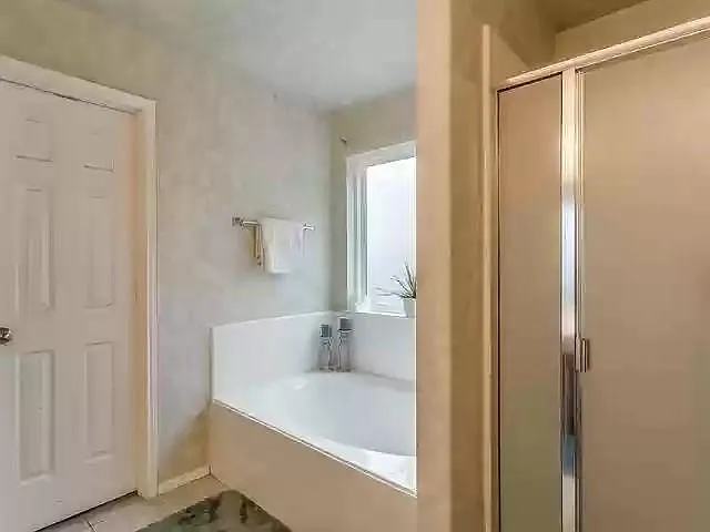 Garden tub and shower in master bath