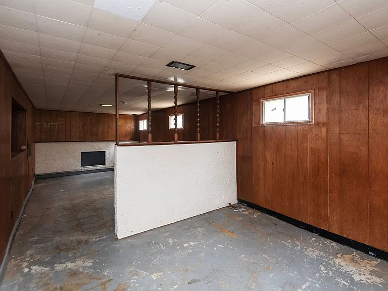 10409 Count Dr — Photo 13