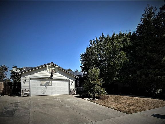 2nd image of 2416 E Harter Ct