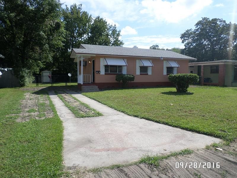 1st image of 5603 Belafonte Dr