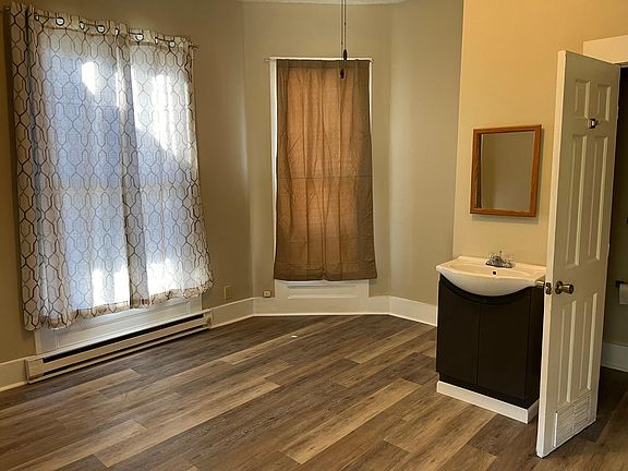 Main room (new curtains)