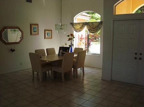 4th image of 2668 Palmer Pl
