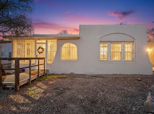 305 Amherst Dr NE, Albuquerque, NM 87106