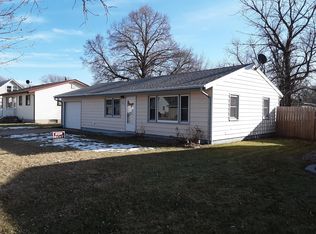 2607 Boyce St, Hastings, NE 68901