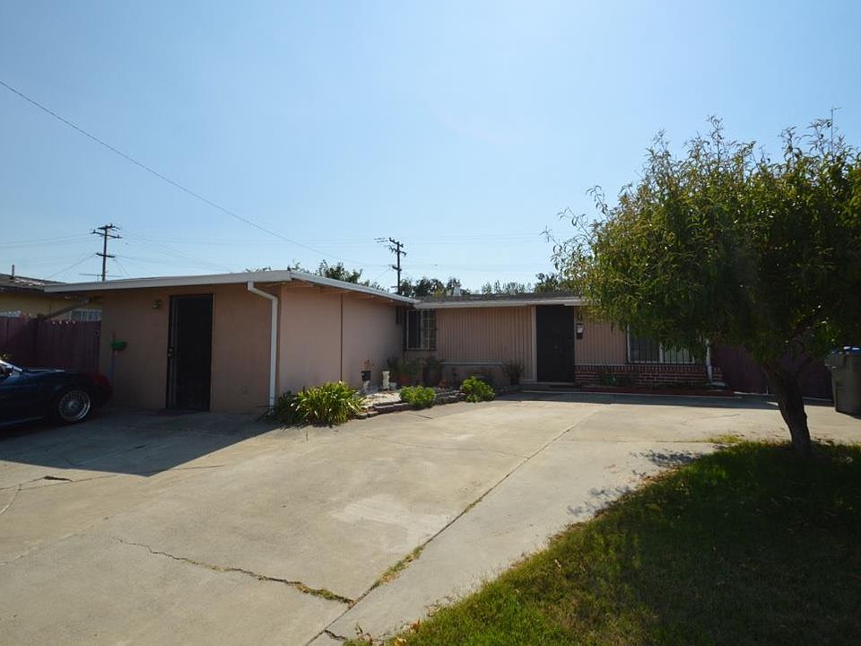 1st image of 1499 Orlando Dr