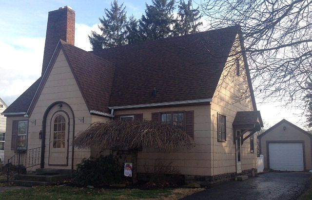 1st image of 482 Allen Ave