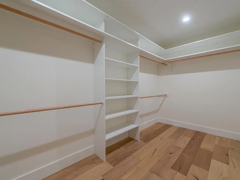 344 Laurel Way — Photo 15