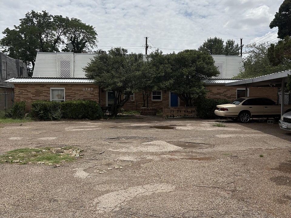 1st image of 1349 65th Dr