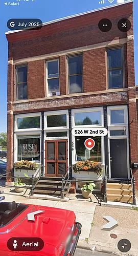 526 1/2 W 2nd St Photo 1