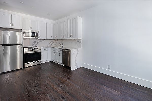 1st image of 246 W 48th St #4A