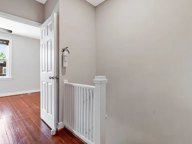 413 Buchanan St NW — Photo 23