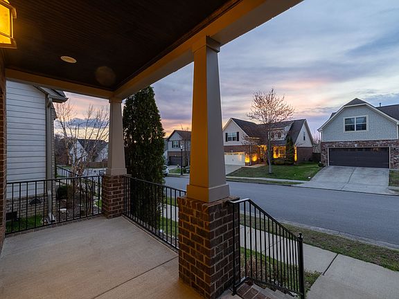5th image of 4149 Alva Ln