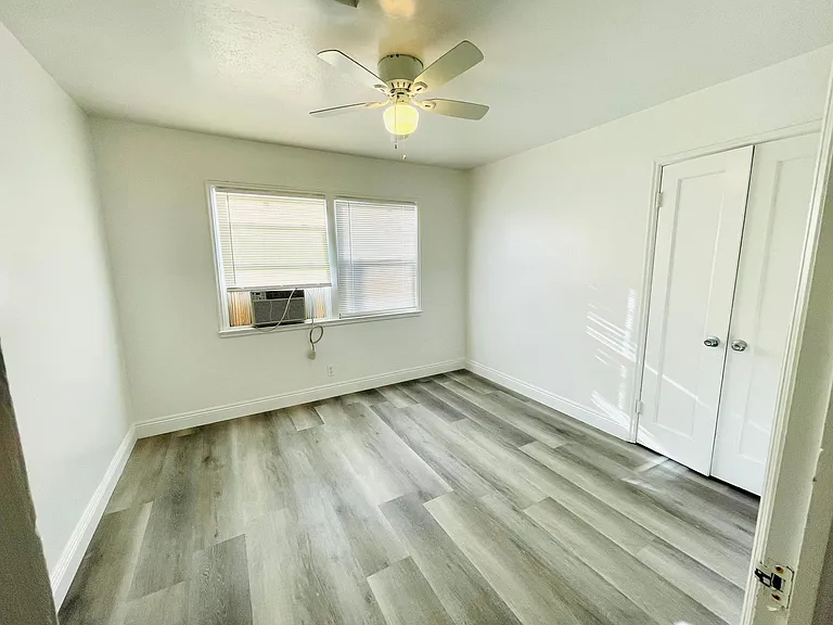 2112 E Peralta Way — Photo 9