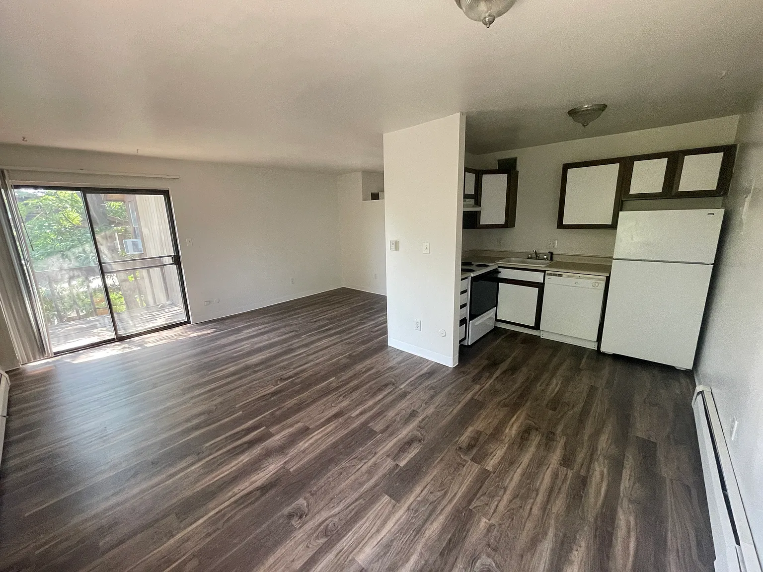 1 bed, 550 sqft, $1,450 — Photo 3