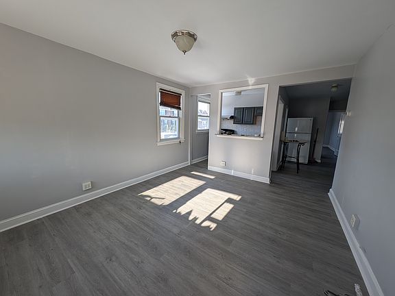 3rd image of 3201 Cottman Ave Fl 1