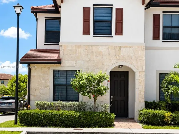 3368 W 105th Ter, Hialeah, FL 33018