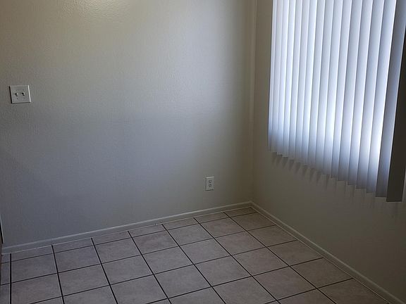 4th image of 5531 Corteen Pl #205