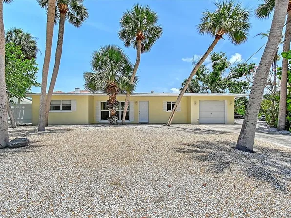 385 Avenida Madera, Sarasota, FL 34242