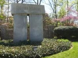 313 Bollingbrook Ct, North Chesterfield, VA 23236