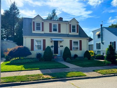 115 Slater Park Ave, Pawtucket, RI, 02861