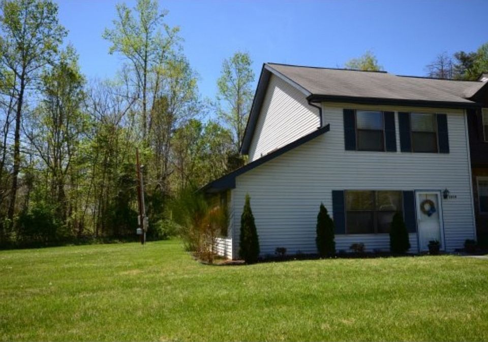 1st image of 1610 Herrin Dr #0
