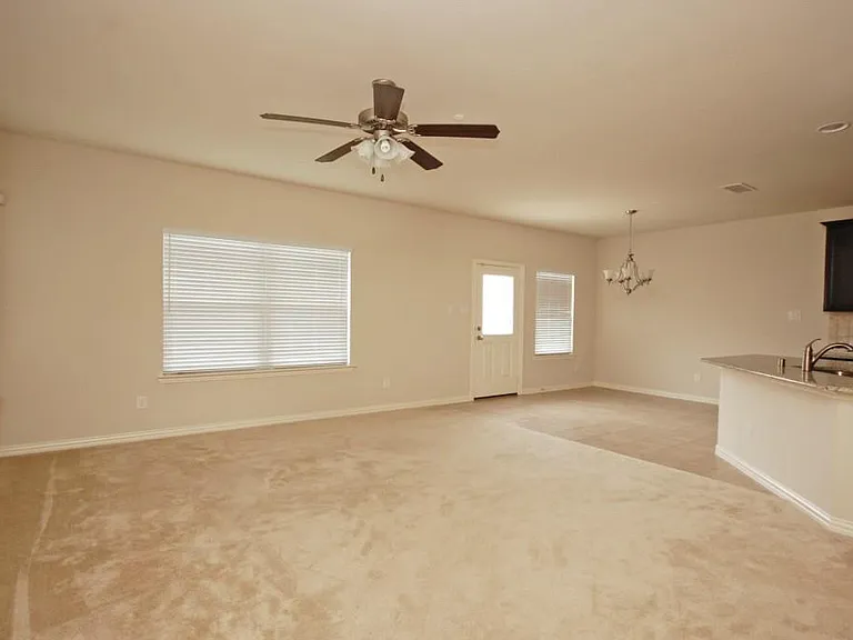 6604 Rutherford Rd — Photo 6