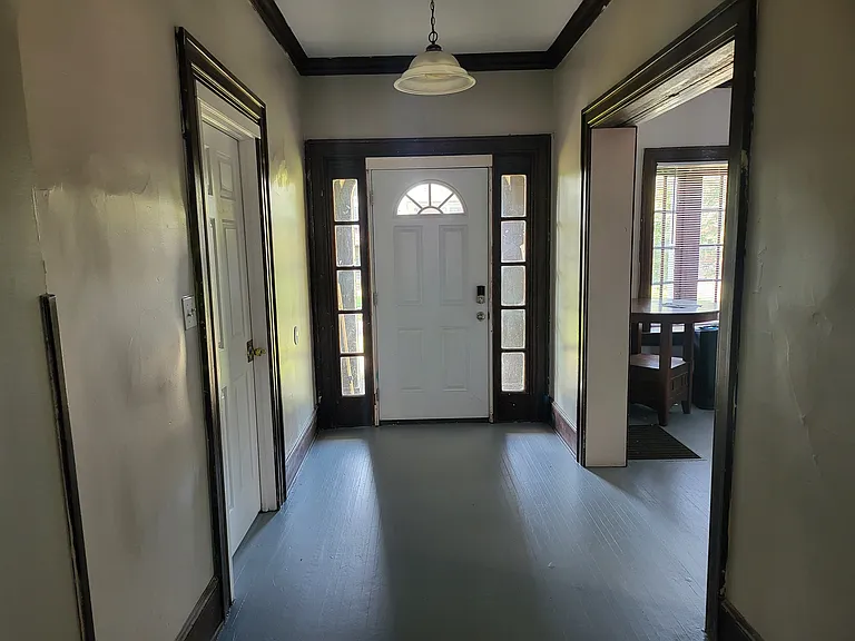 226 E 16th Ave — Photo 19