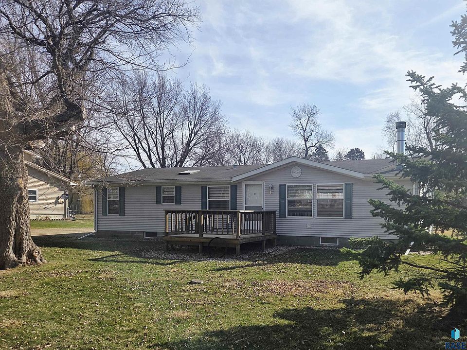 1st image of 212 S Perry Ave