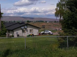 1211 Hubbard Rd, Yakima, WA 98903