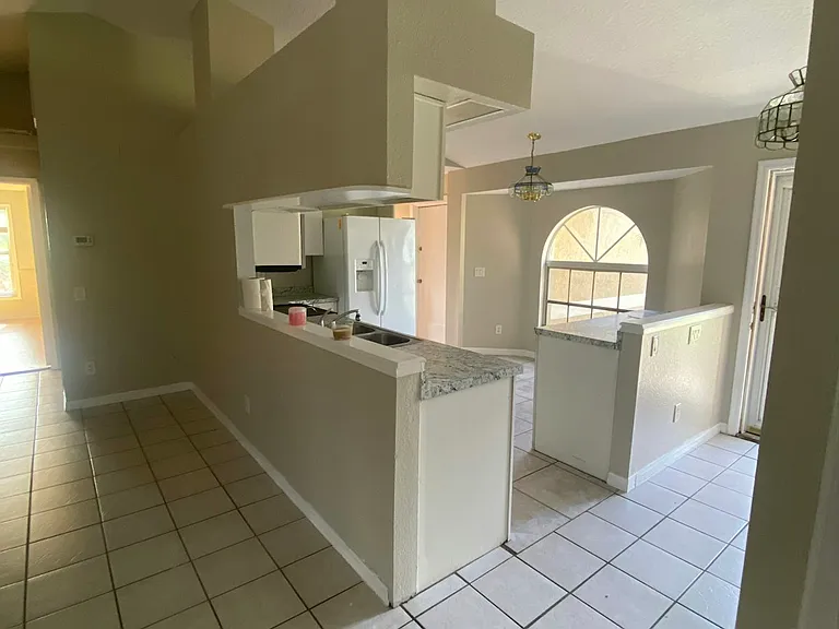 7413 Crock Ave — Photo 4
