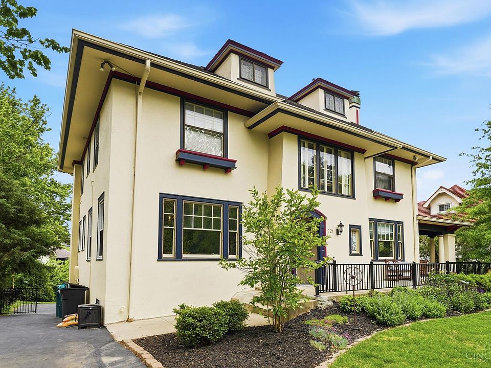 1st image of 721 Betula Ave