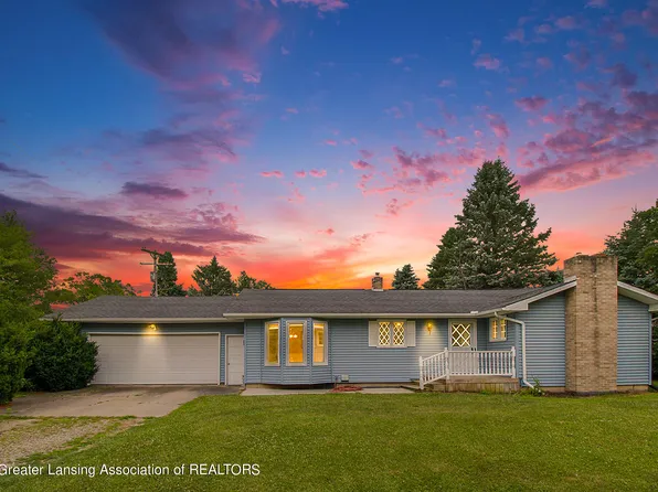 3017 W Maple Rapids Rd, Saint Johns, MI 48879