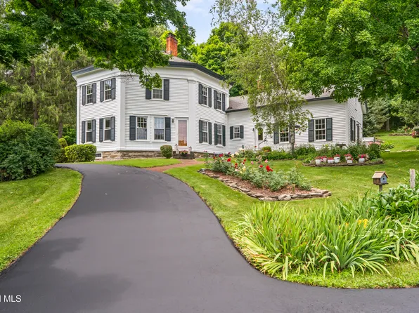 1236 McGuire School Road, Delanson, NY 12053