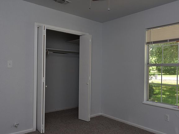 5th image of 4400 Sunset St