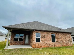 160 Rosemary Ayers Dr, Madison, AL 35756