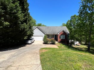 2207 Clarendon Ct NE, Conyers, GA 30012