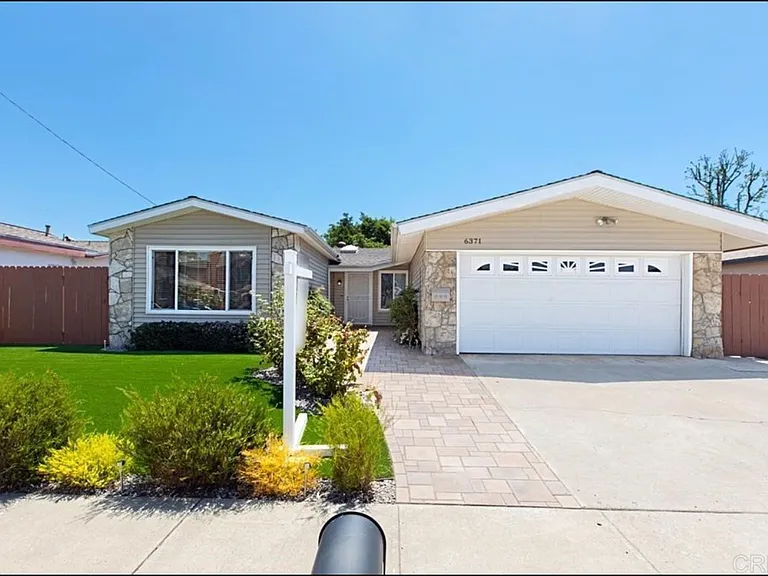 6371 Printwood Way — Photo 1