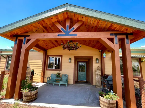 47 N 3263rd, Vernon, AZ 85940