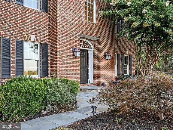 5th image of 14453 Woodstar Ct