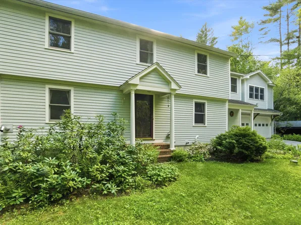 26 Jonathan Lane, Bow, NH 03304