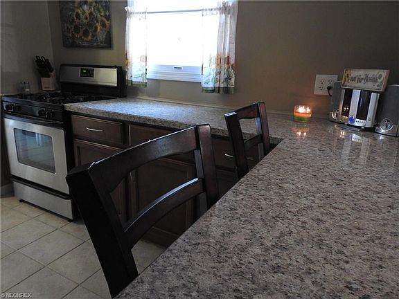 5th image of 7238 Parma Park Blvd