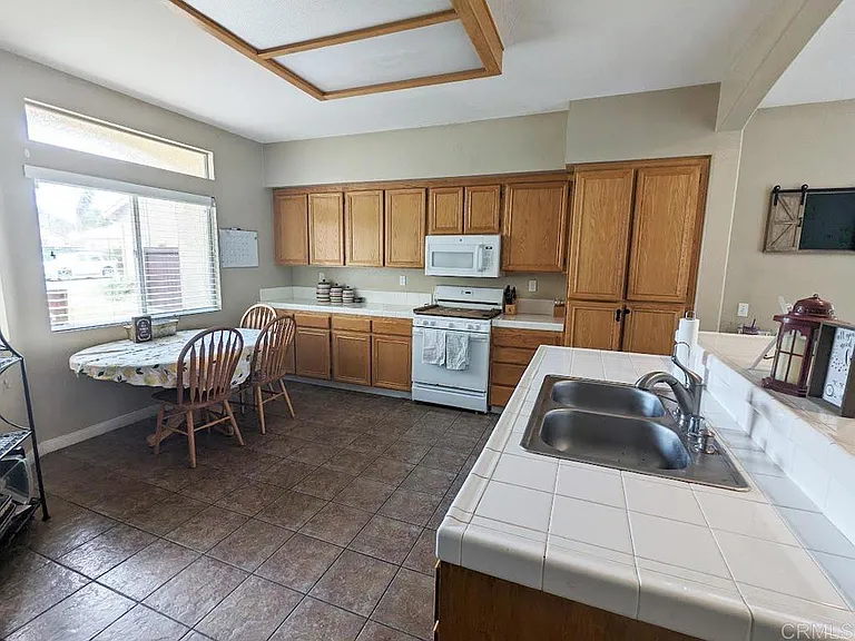 29713 Nandina Dr — Photo 15